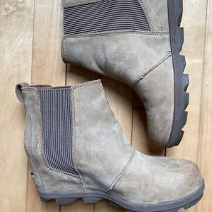 Sorel Joan of Arc wedge boot